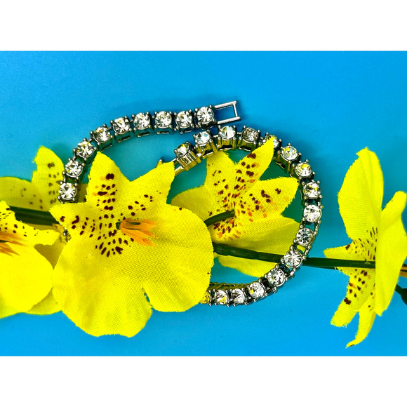 Tennis Bracelet 8" - Picture 9 of 15